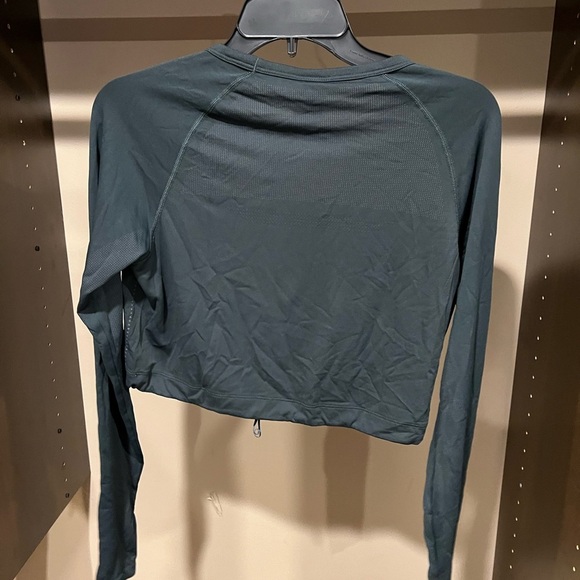 Gymshark Green Fitted Crop Hoodie Long Sleeve - Picture 3 of 4